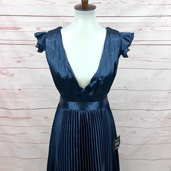 Lulu's Navy Satin Pleated Maxi Dress with Lace-Up Back - Picture 13 of 13
